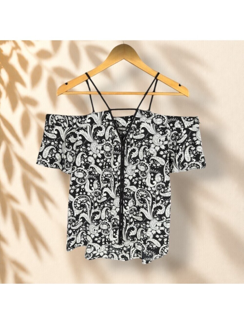 Express Button Up Top Women M Medium Black Paisley V-Neck Cold Shoulder Casual